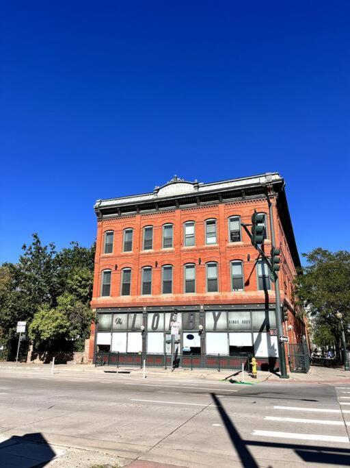 Апартаменты Affordable & Chic Rino/Lodo/Dtown Loft- Walkable Денвер Экстерьер фото